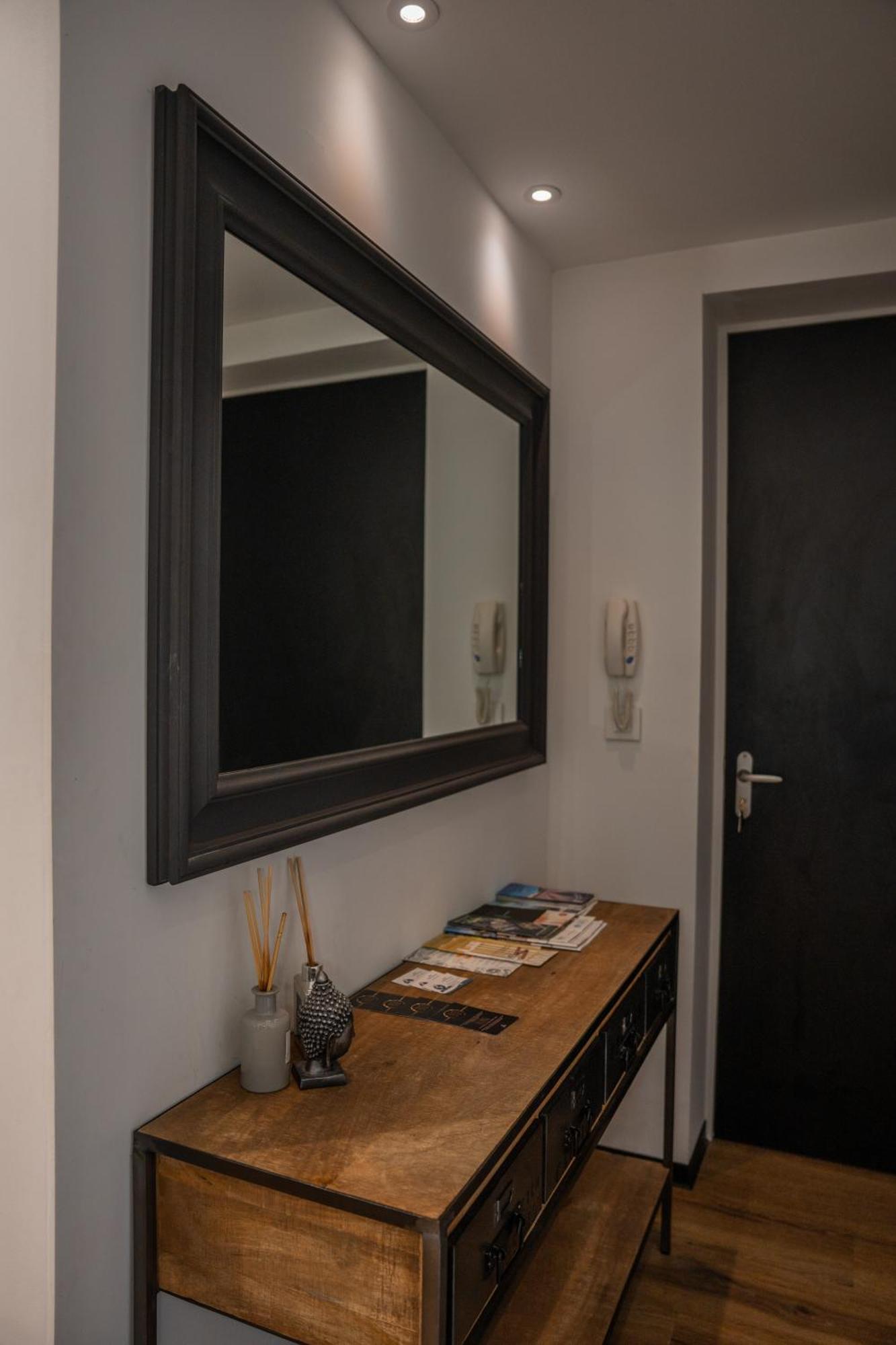 Appartement Centre De Sisteron Eksteriør bilde