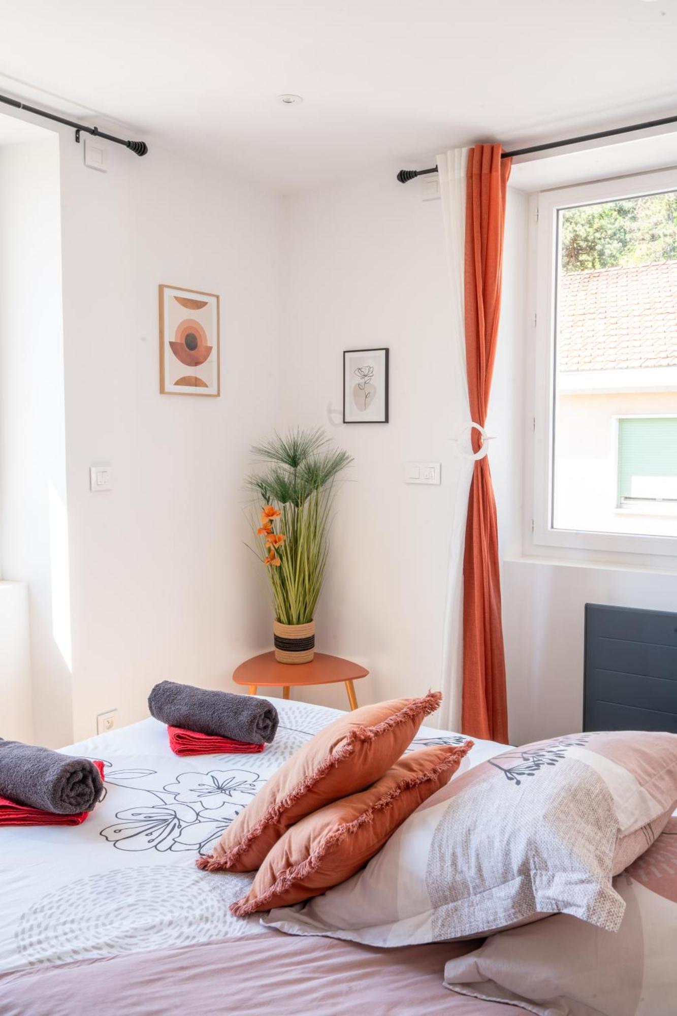 Appartement Centre De Sisteron Eksteriør bilde